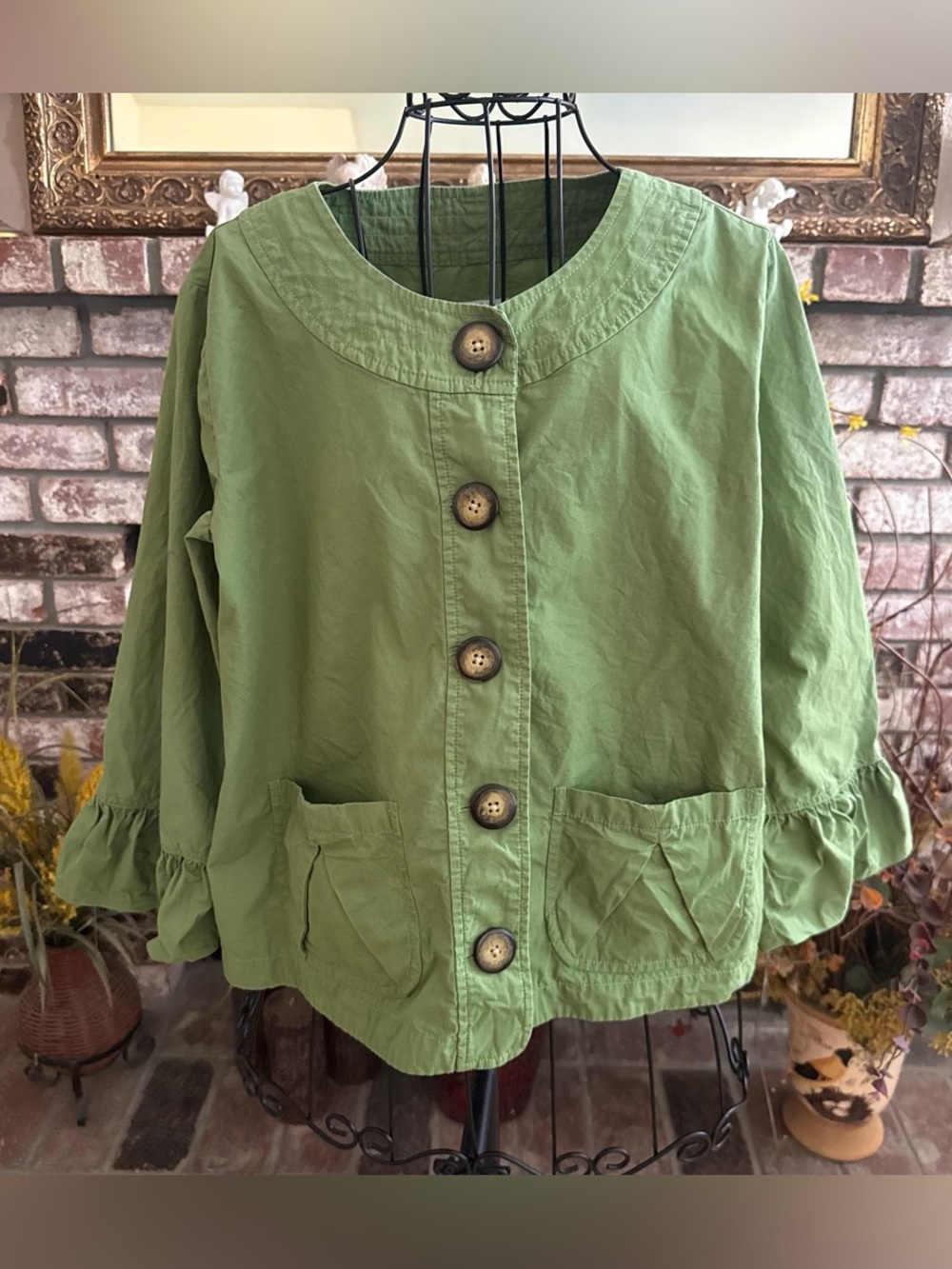 NWT Vtg Van Heusen green big button up Jacket ruffle sleeves